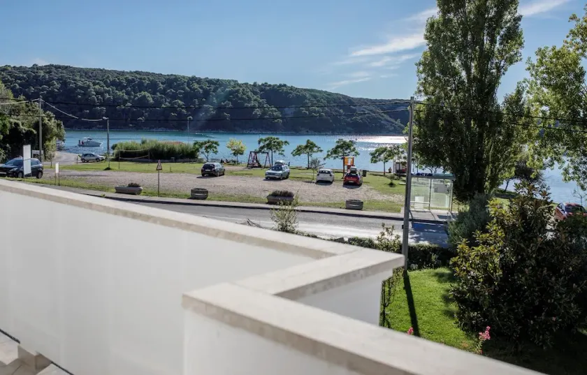 Two Bedroom Apartment Stanicic Kampor A3 - Image 1