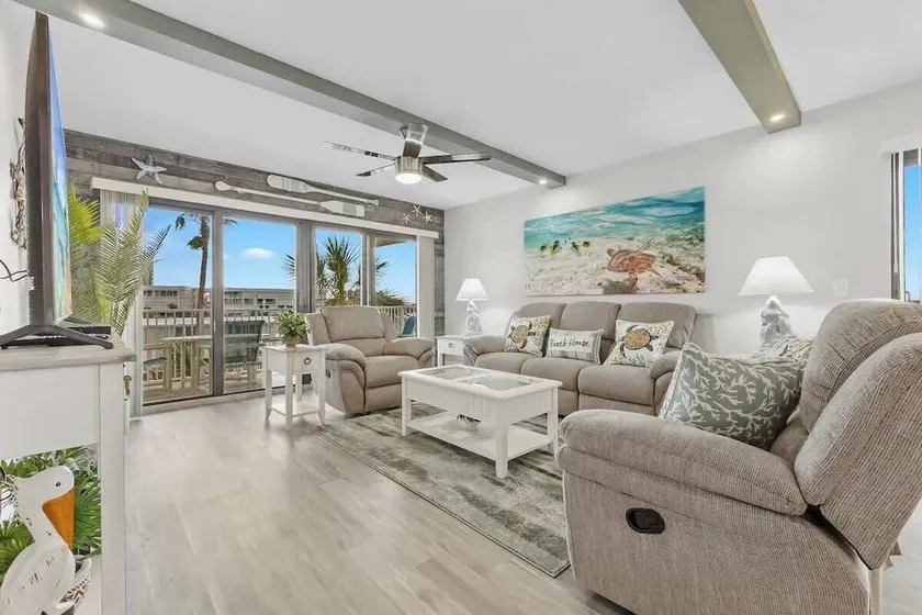 Stay in a 2 BR Sandcastles Condo - Image 1