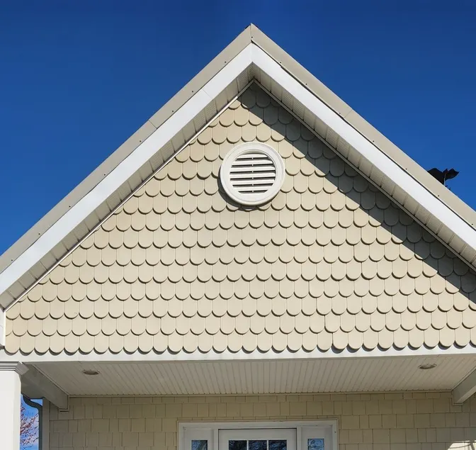 BAYSIDE BUNGALOW - Image 1