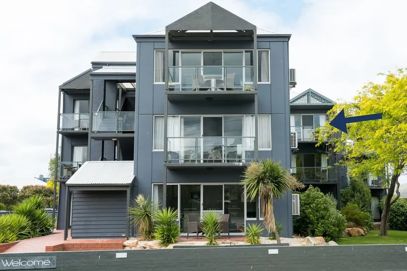 Unit 9, Bellevue Nth Arm Apt - Image 1