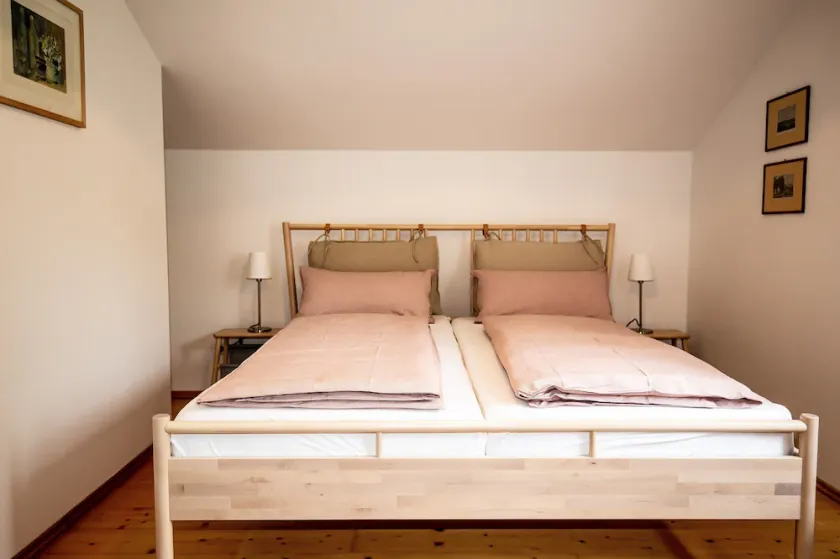 Ferienwohnung \"Hochplatte\" 100qm mit 2 Schlafzimmern und Balkon mit See-und Bergblick - Image 1