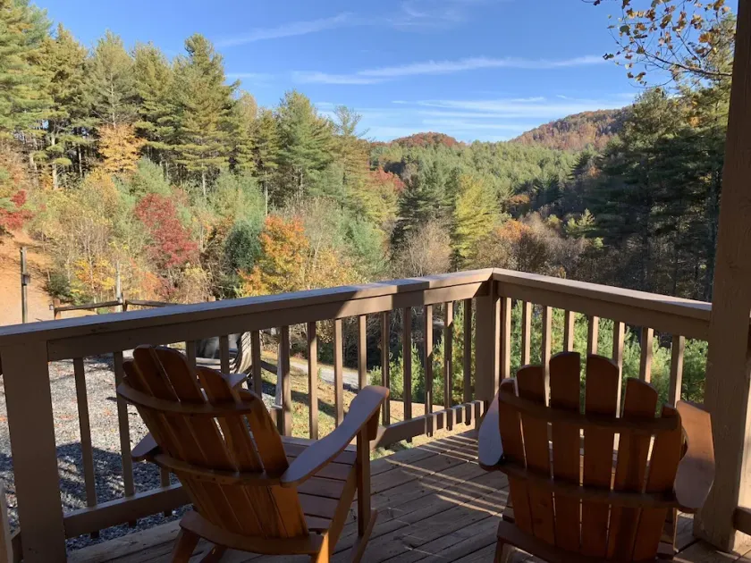 SUMMER SPECIAL — Book 5 nights 6+7th FREE — LOG CABIN with Privacy+ Firepit - Image 1