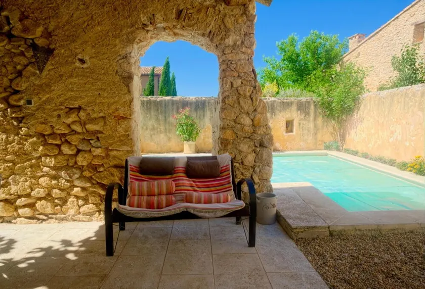 Magnificent Provencal farmhouse for 10 people with swimming pool - Image 1