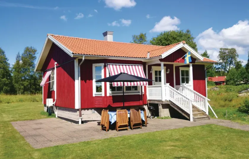 2 Bedroom Stunning Home In Gällstad - Image 1