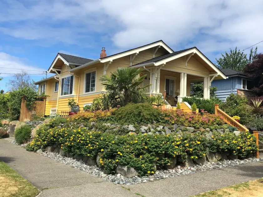 Home Away From Home, Dogs Welcome, Low Fees - Image 1