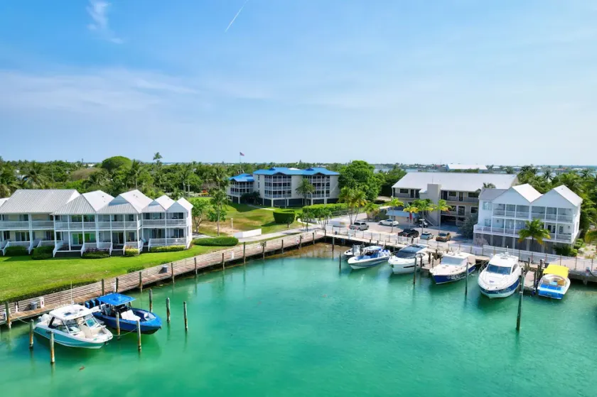 Water Front Condo in Duck Key. FREE WIFI! Overlooking the Gulf of Mexico. - Image 1