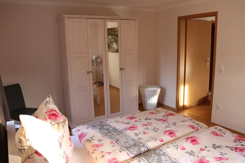Apartment \"Heimatliebe\" - Neue Ferienwohnung inmitten von Weinbergen - Image 1