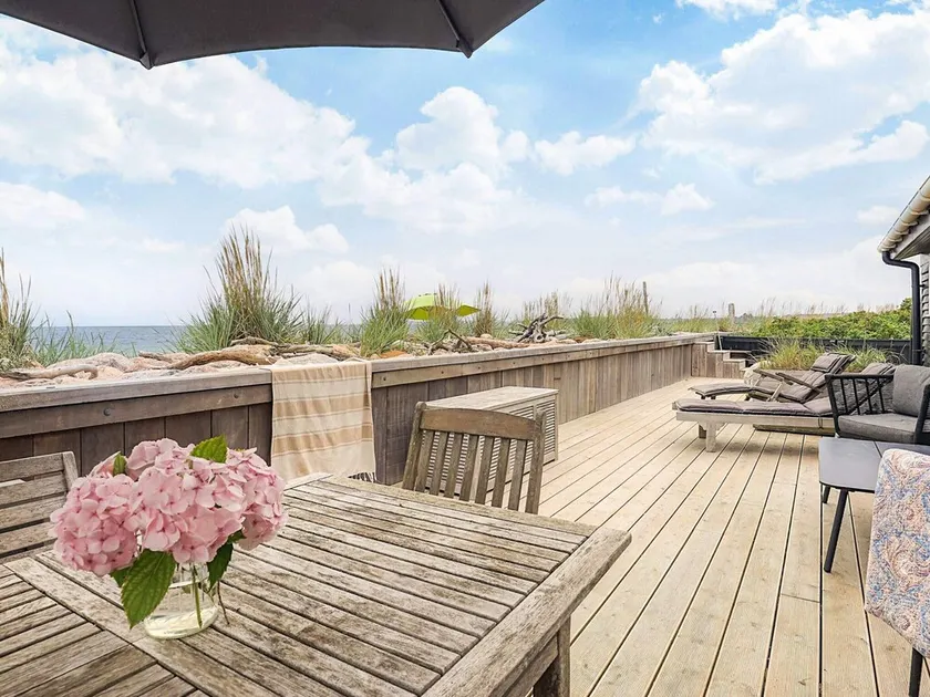 4 person holiday home in Karrebæksminde - Image 1