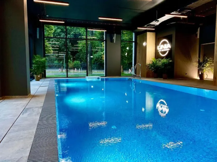 EASY RENT Apartments - Diamond, Basen & SPA, Centrum Free Parking 24h Check-in - Image 1