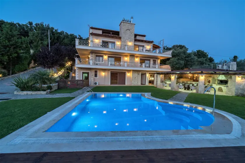 Villa Zeus - Image 1