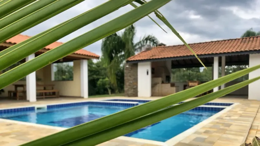 Casa de Campo com Piscina e Churrasqueira - Image 1