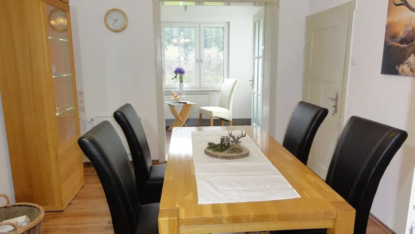 Quiet location, beautiful view, garden, charging station, table football, darts - Image 1