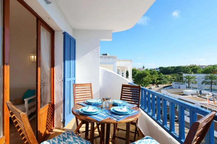 Apartment Posidonia close to the Sea with Wi-Fi & Balcony - Image 1