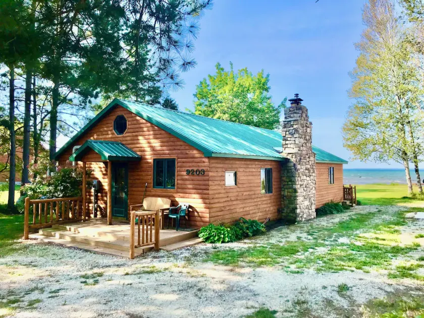 Sunset Beach Cottage on Lake Michigan with 240 feet of private beach! - Image 1