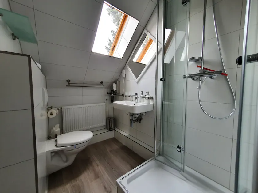 Enjoy our modern vacation rental with first-class comfort - Image 1