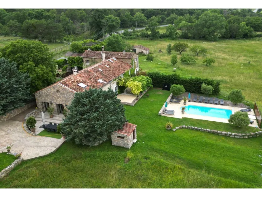 CASA TIPO MAS PROVENZAL, 15 PERSONAS - Image 1