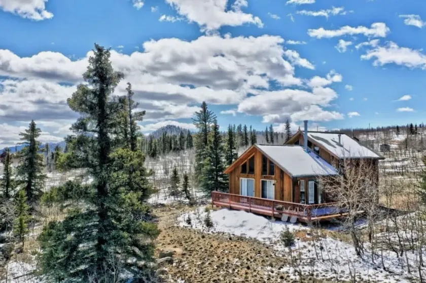 Rocky Mt Cabin 2bed loft Hot Tub Amazing Views - Image 1