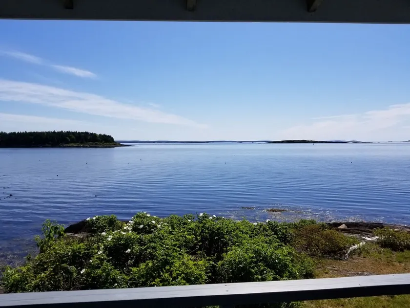 Ocean Watch - Relax and let the ocean sweep you away at this charming retreat - Image 1