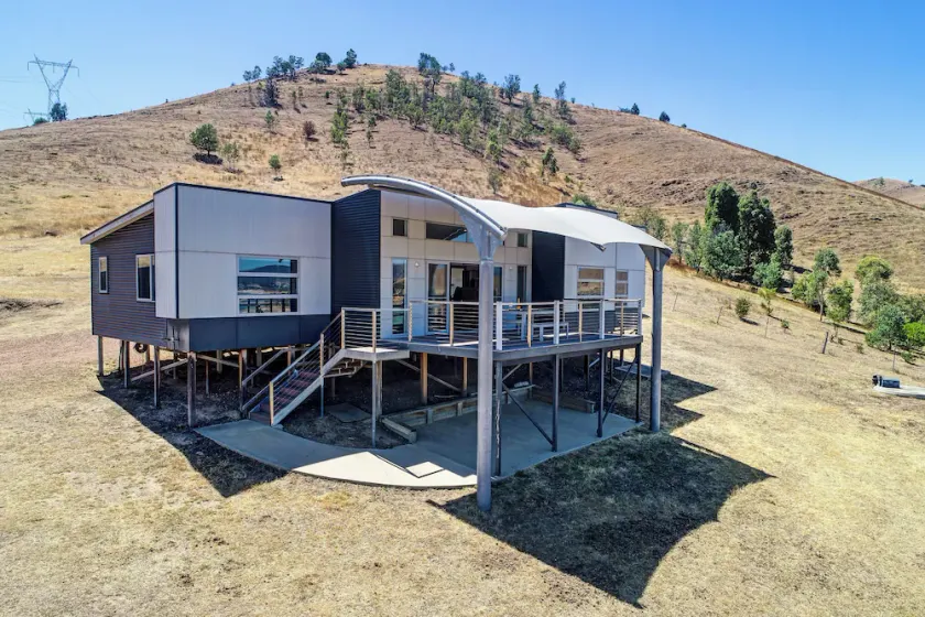 Panorama - Overlooking Lake Eildon - Image 1