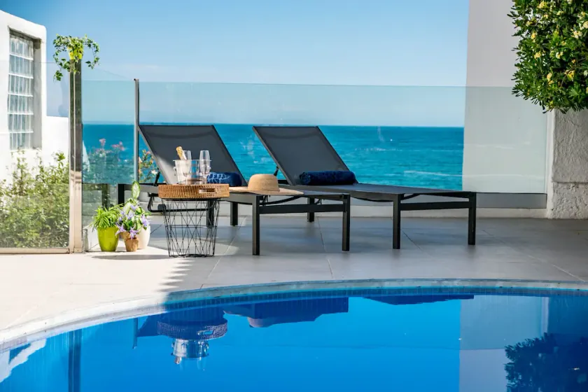 BEACHFRONT LUXURY VILLA PRIVATE POOL STUNNING havsutsikt vandra till björnar SHOP ETC - Image 1