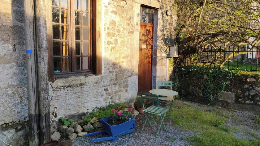 Converted medieval chapel gite in Limousin country - Image 1