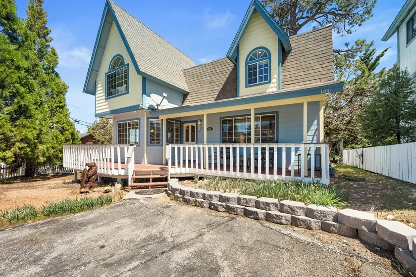 The Lazy JT Ranch - Image 1