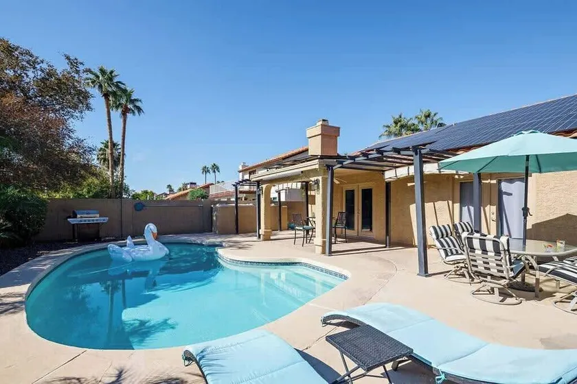 Scottsdale Classic-Private Pool-Mins to Kierland - Image 1