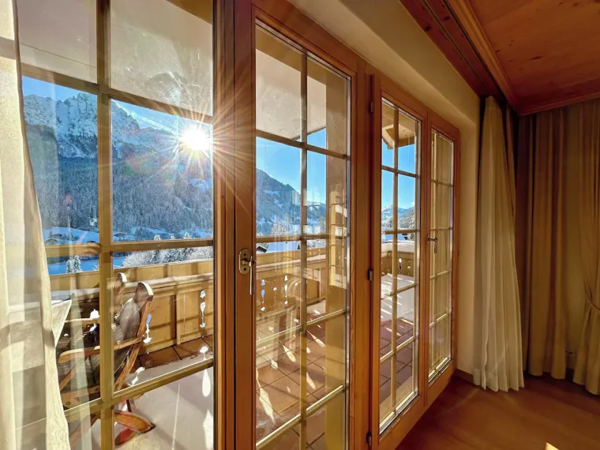 Marvelous Luxurious Furnished Flat with Outstanding Views - Image 1