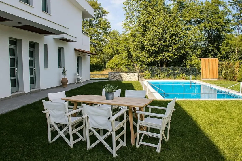 Aristotelia Gi Ikies - Cozy Pool & Sunny Getaway - Image 1
