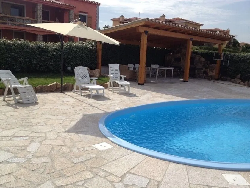Lovely apartment with private pool 100 meters from the beach - Image 1