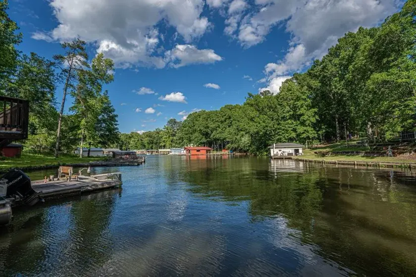 Sinclair Lakehouse Retreat: Hot Tub, Salt Water Pool, Dock & Boat Launch - Image 1
