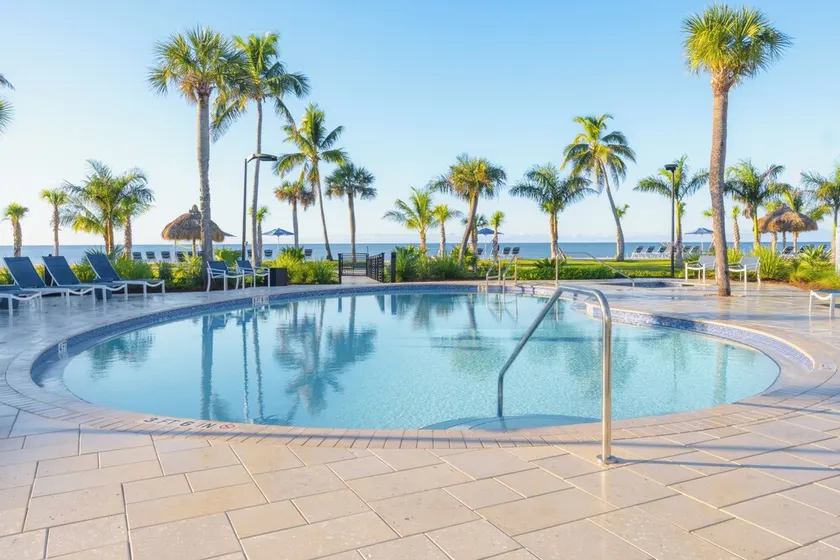 Pointe Santo B26: Sanibel Island Beach Condo with Gulf/Ocean and Pool Views - Image 1