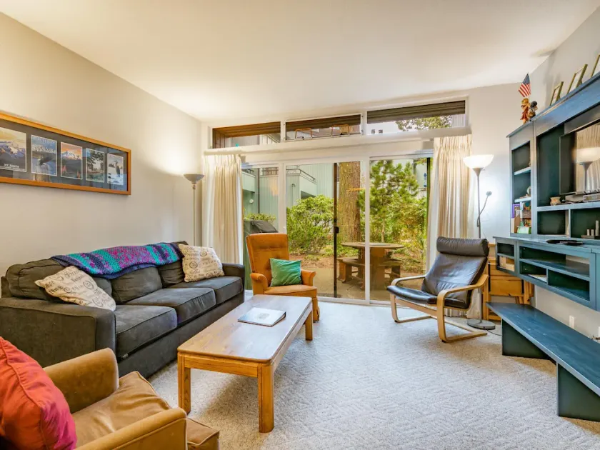 Jacobs Landing 611 Greenbelt Apartment mit 2 Schlafzimmern - Image 1