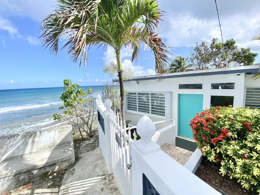 Ocean front home w/pool for 4 – CASA OCEANA in VQS - Image 1