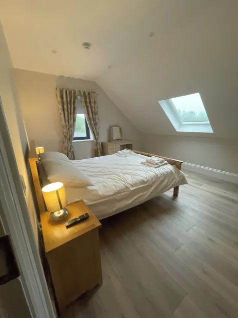 Drumkeen - Apartment - Sleeps 6 - Parking - Image 1