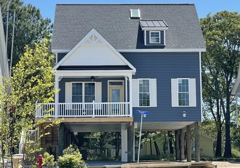 NEW 3 BR/2.5BTH near Bethany Beach/home on stilts, open floor plan/1st FL Master - Image 1