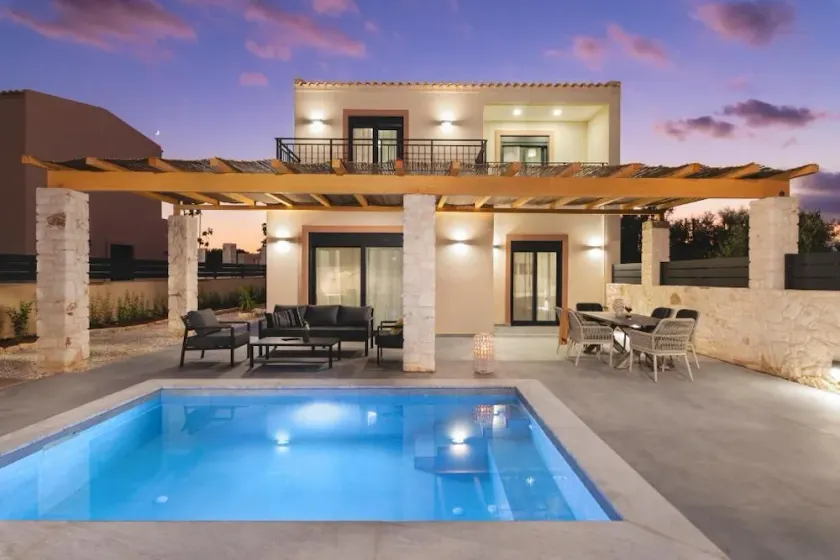 Luxury Unique Villas - Image 1