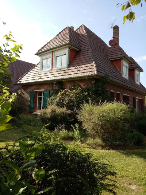 Alloggia presso il cottage L'Escale WILDE sul mare nel cuore di un incantevole villaggio - Image 1