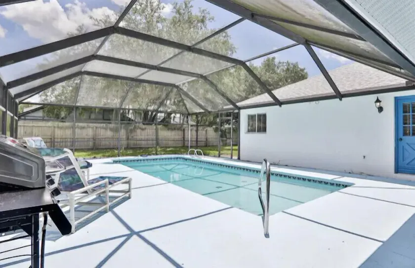 50% off Snowbird Special- 4BD,2Bath, Lanai Pool - Image 1