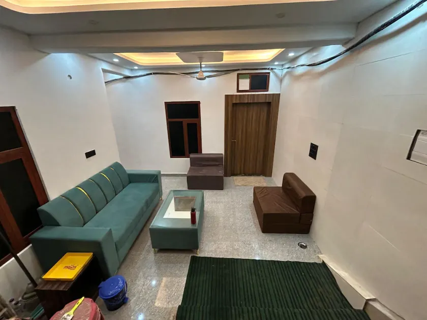 HOTEL JS INN - Image 1