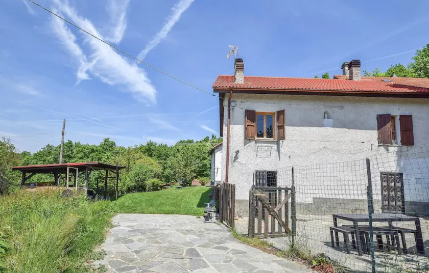 4 Bedroom Stunning Home In Tiglieto - Image 1