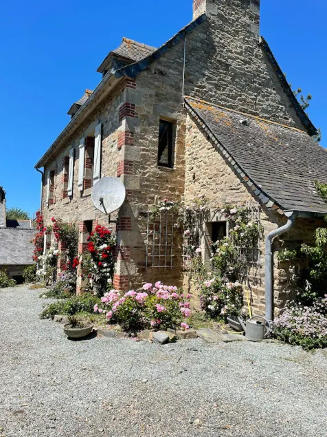 Maison Bord de Plage - Image 1