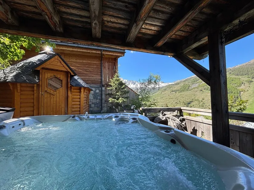 Chalet de prestige 18 people swimming pool jacuzzi sauna - Image 1