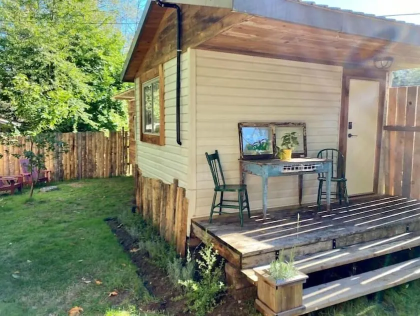 A Cabin Crafted for Retreat, Celebration & Everyday Getaways - Image 1