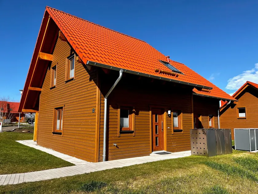 Holiday Home 'Haus Leni' with Private Terrace, Private Garden and Wi-Fi - Image 1