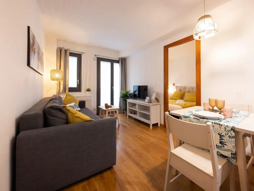 Sant Martí - Ferienwohnung zur Vermietung in Girona | Bravissimo - Image 1