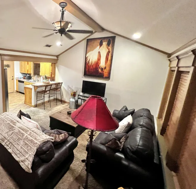 Quiet house in the country - 20 minutes from Canton and Lake Fork! - Image 1