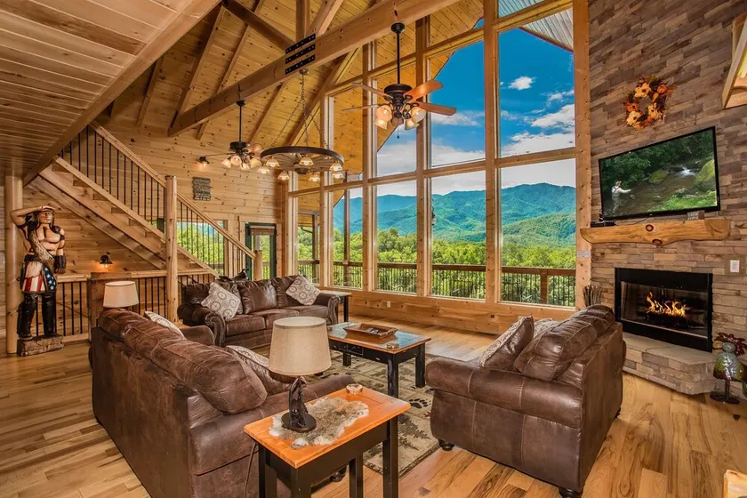 Cloud Dancer Cabin 4400 sf ERSTAUNLICHE 180-Grad-Mtn-Ansichten Hot Tub Theatre Arcade - Image 1