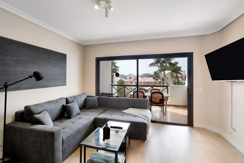 Holiday Apartment 'Royal Park Albatros' with Pool & Wi-Fi - Image 1