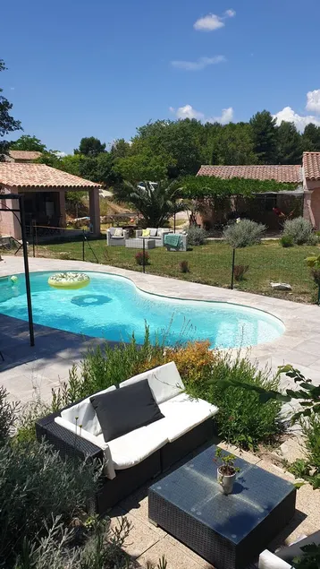 Die Klammer, 10 Minuten von Aix en Provence - Image 1